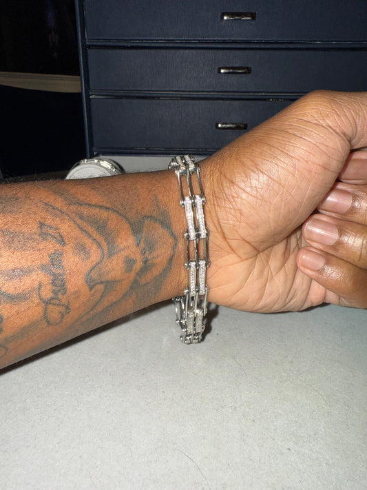 Double row silver/ cz bike chain bracelet 8 .5